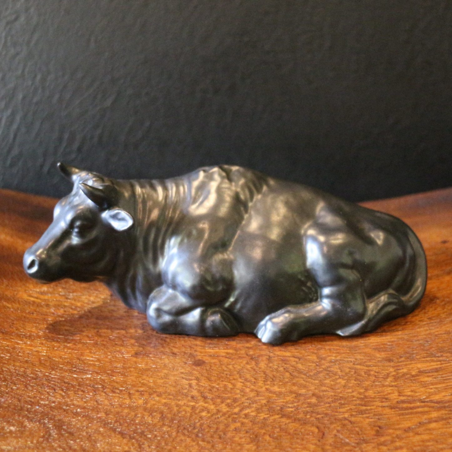 Ornament/Ceramic Cow