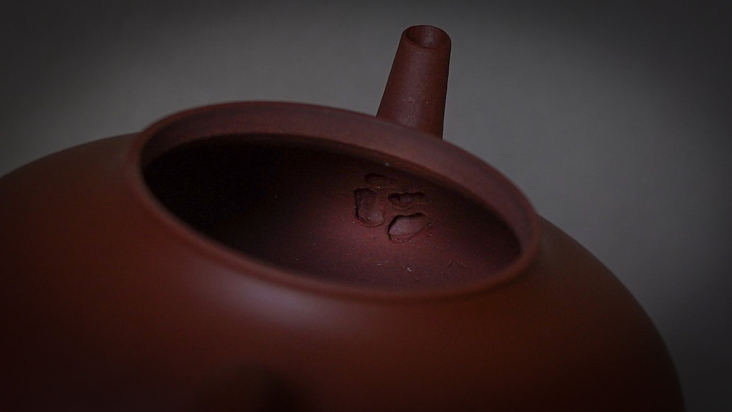 Cinnabar Clay Flat Horizontal Teapot