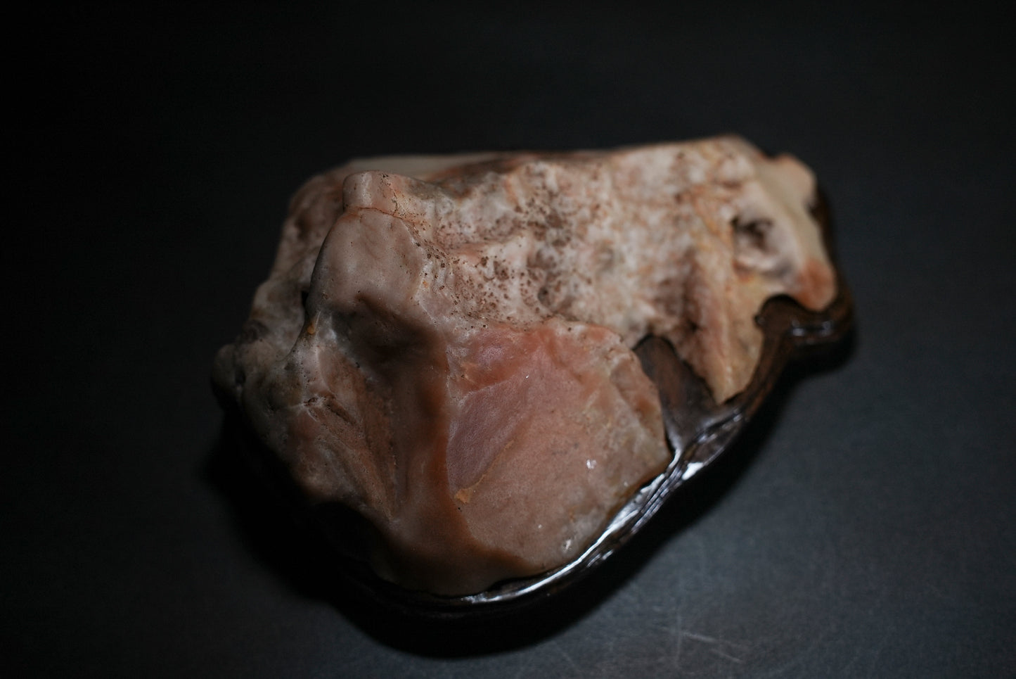 賞石擺件/戈壁石- 沙漠漆 Gebi Stone - Dessert Varnish