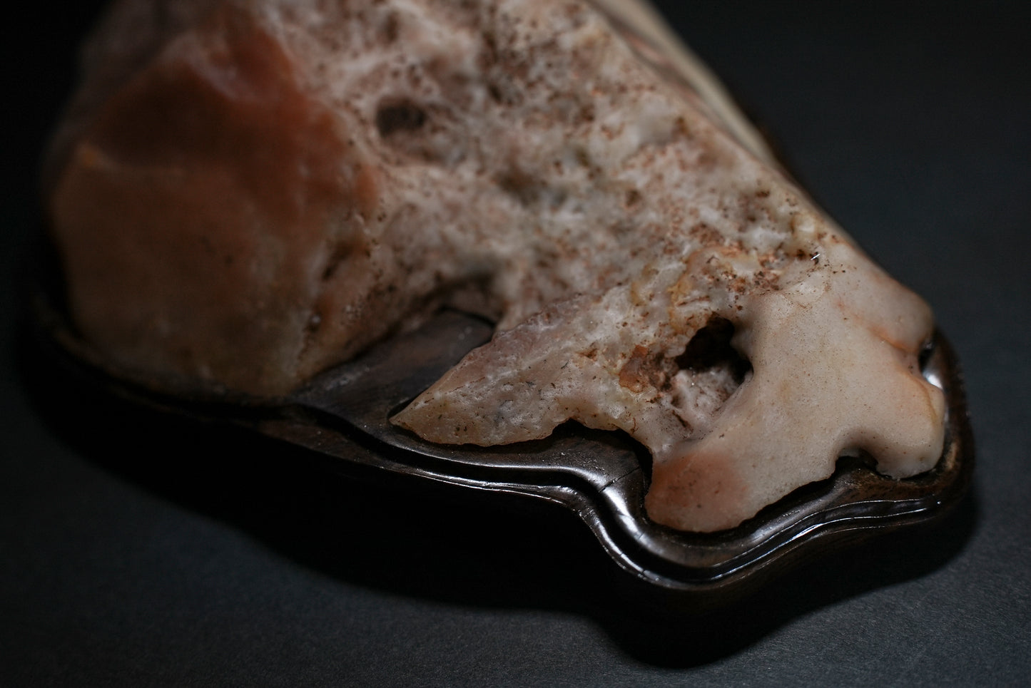 賞石擺件/戈壁石- 沙漠漆 Gebi Stone - Dessert Varnish