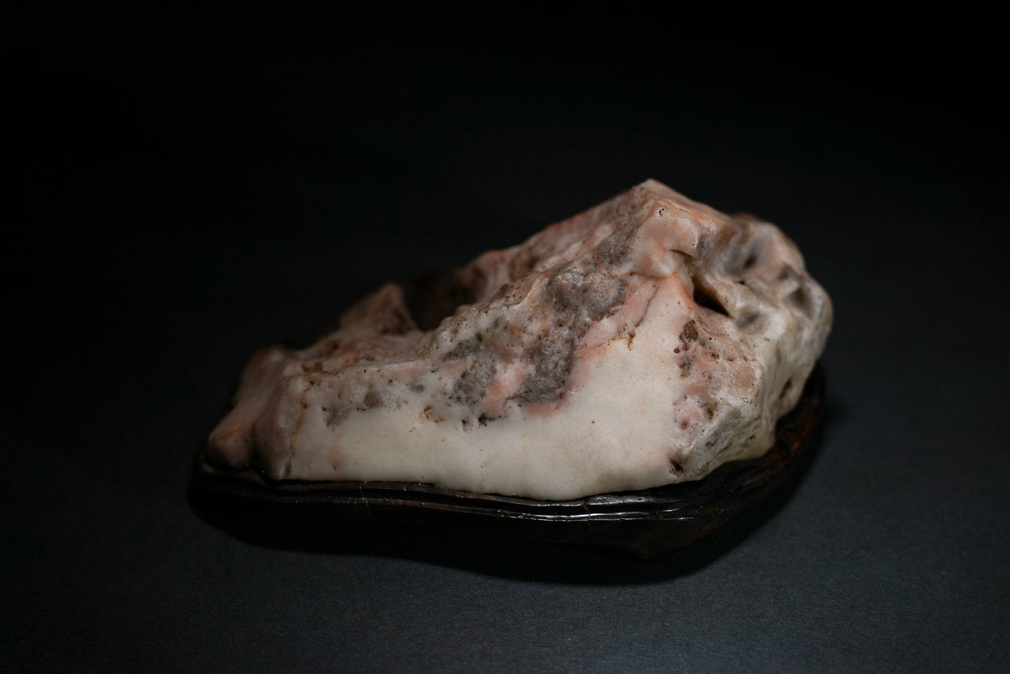 賞石擺件/戈壁石- 沙漠漆 Gebi Stone - Dessert Varnish