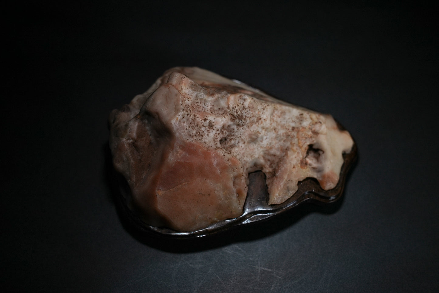 賞石擺件/戈壁石- 沙漠漆 Gebi Stone - Dessert Varnish