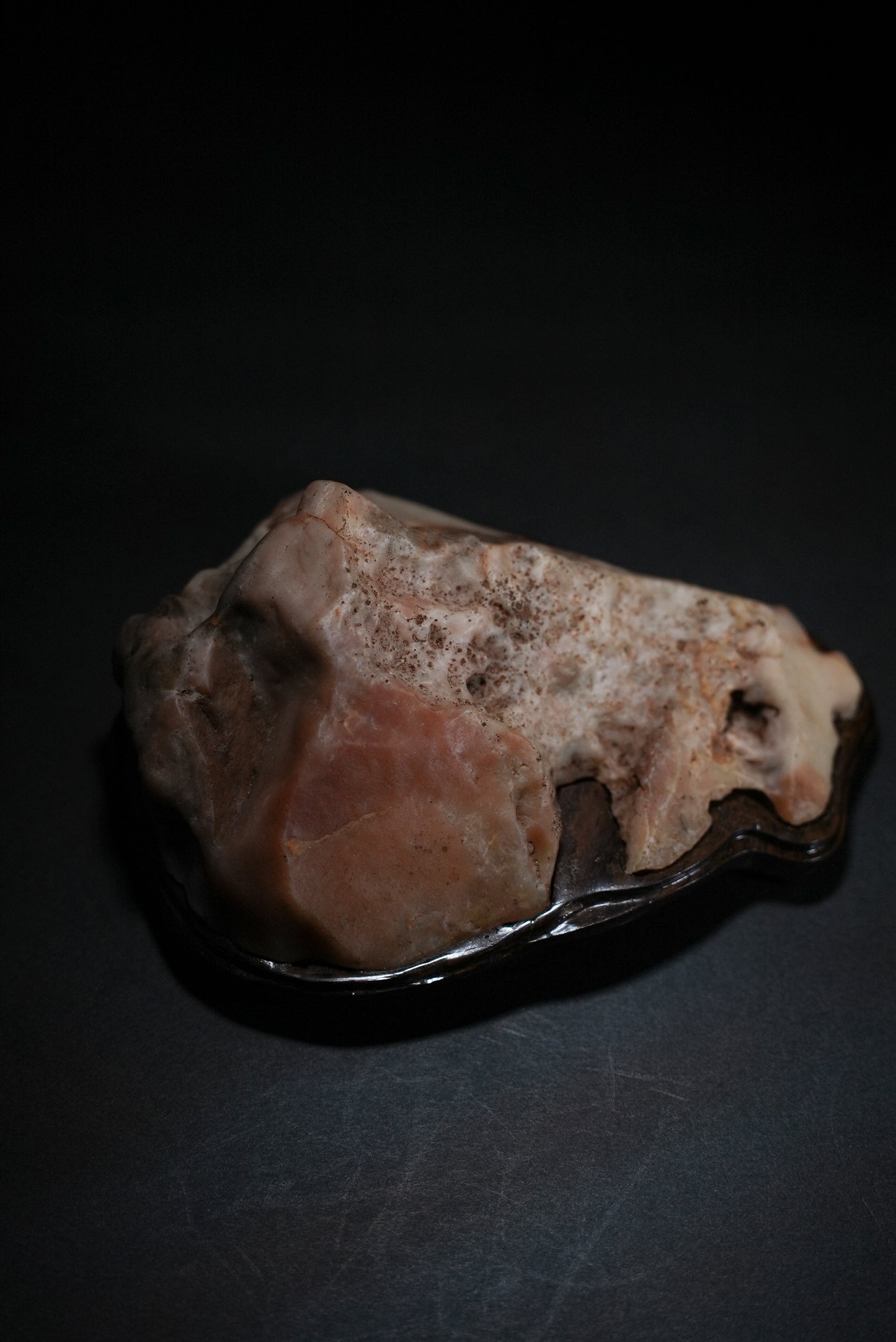 賞石擺件/戈壁石- 沙漠漆 Gebi Stone - Dessert Varnish