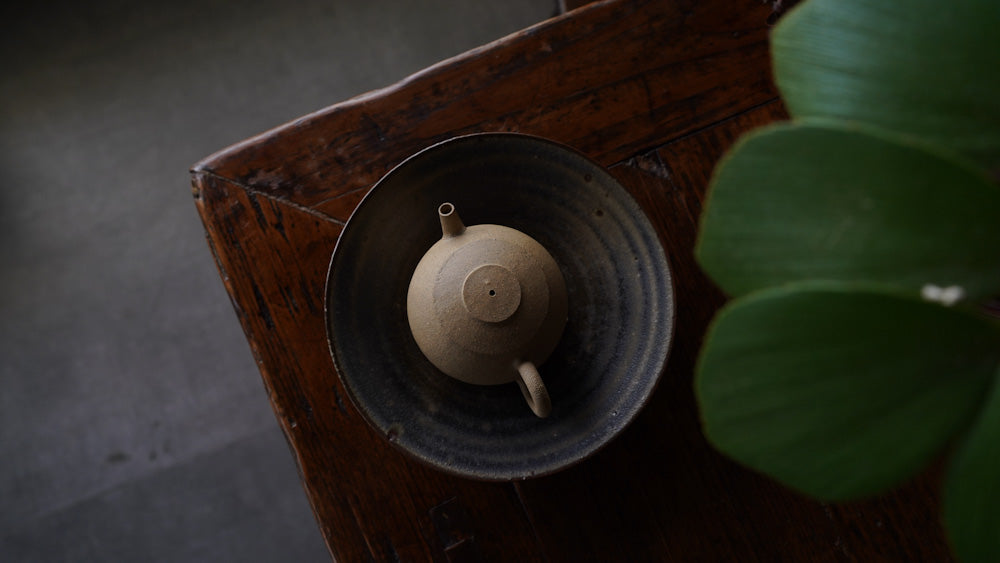 Yellow Clay Teapot with Large Knob Handle