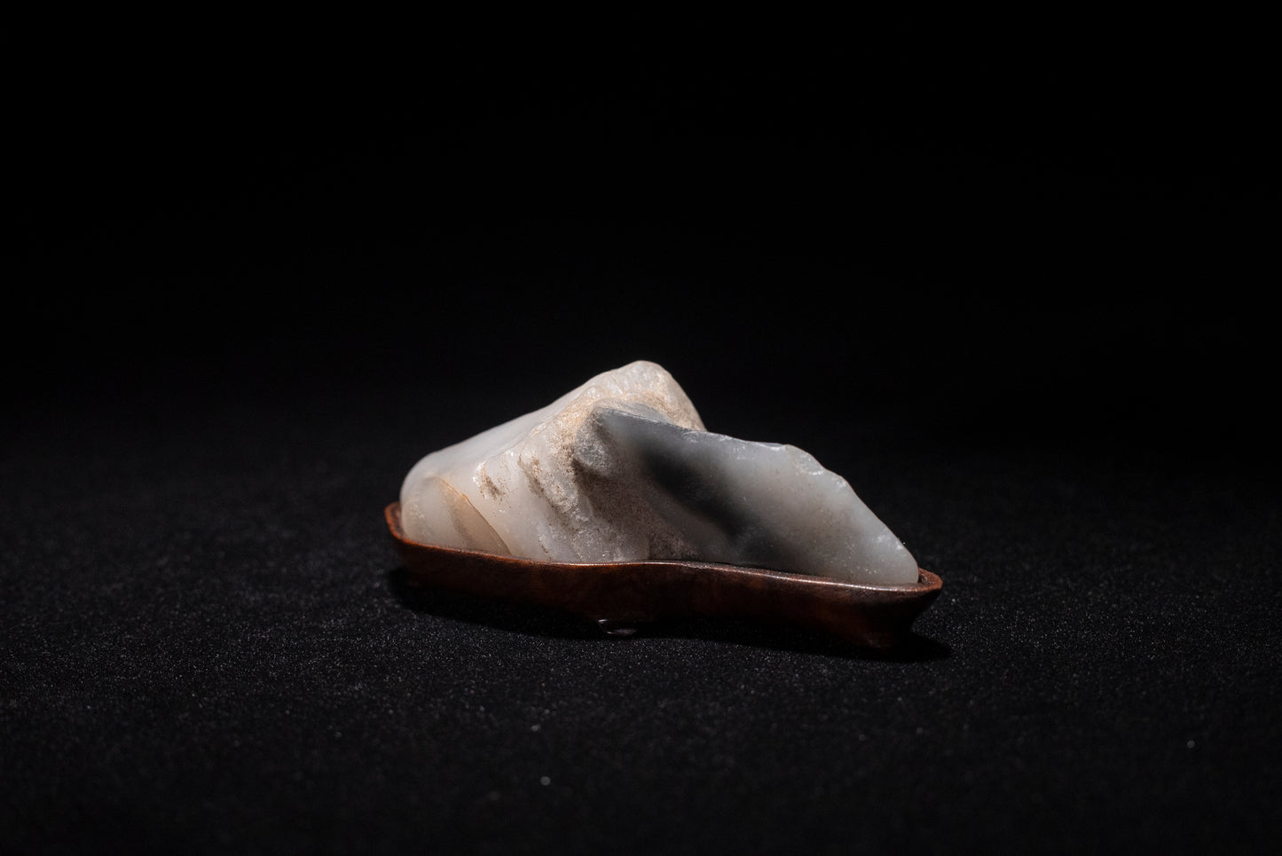 賞石擺件/戈壁瑪瑙石 - 青花玉 Gebi Stone