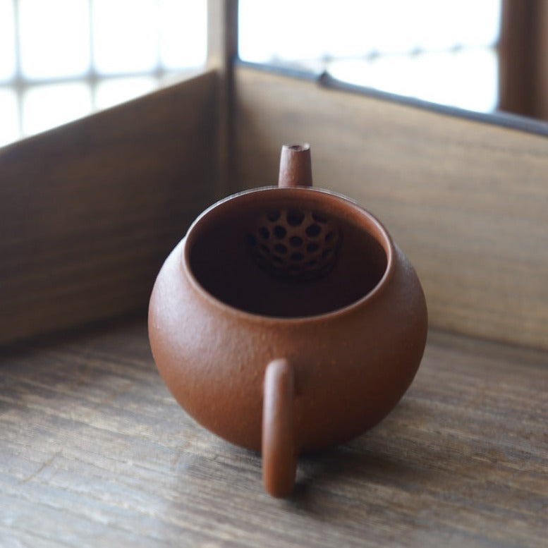 Juwel Wheel Purple Clay Teapot