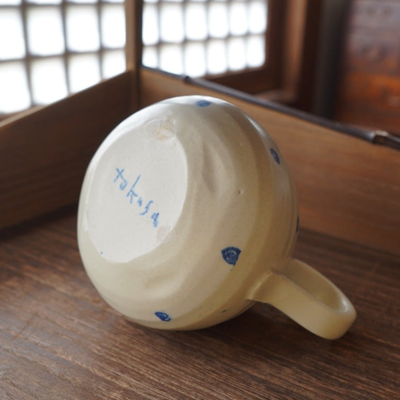 Crayon-painted Ceramic Dragon Egg Teapot
