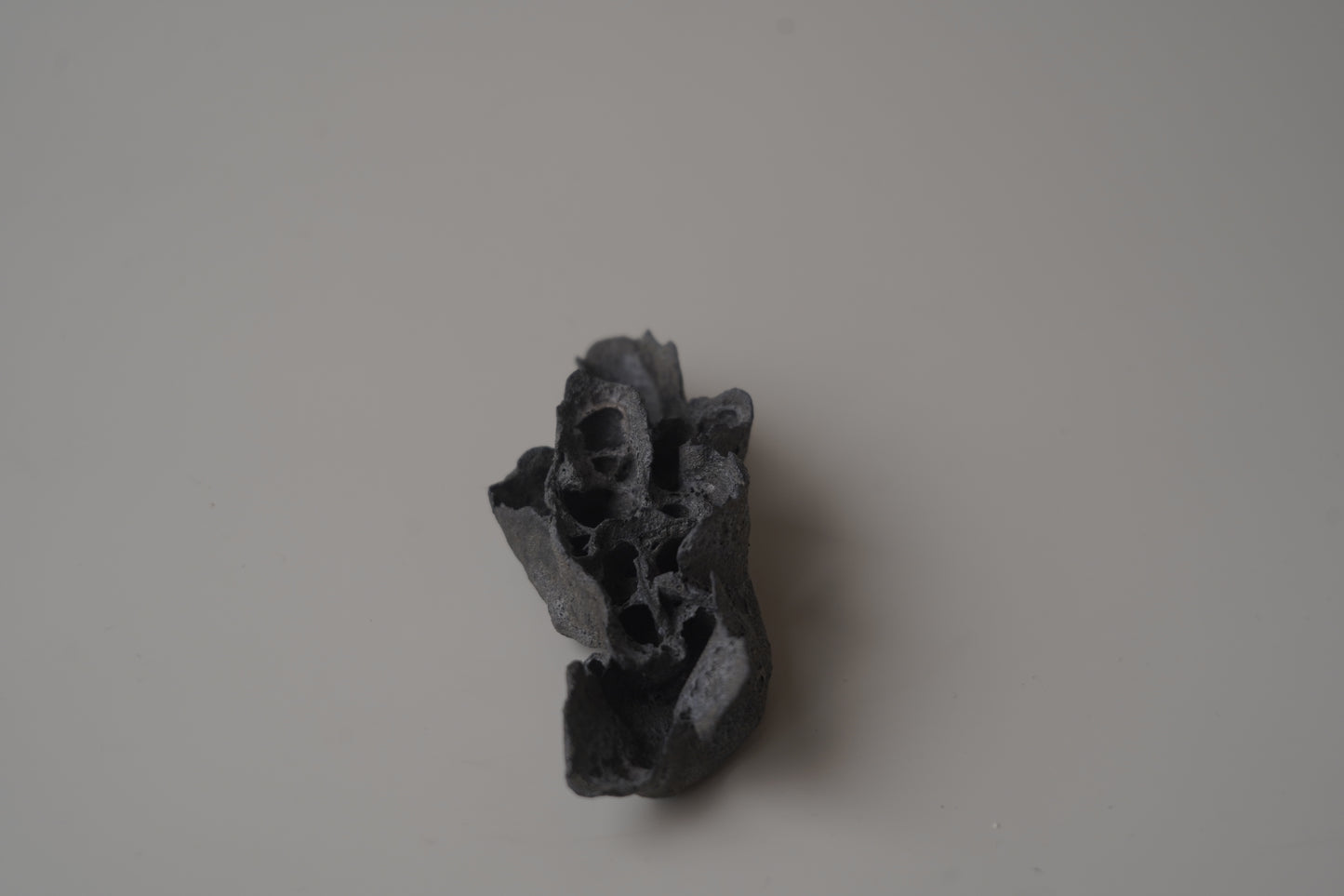 手捏茶匙枕-立體花-小/灰黑色