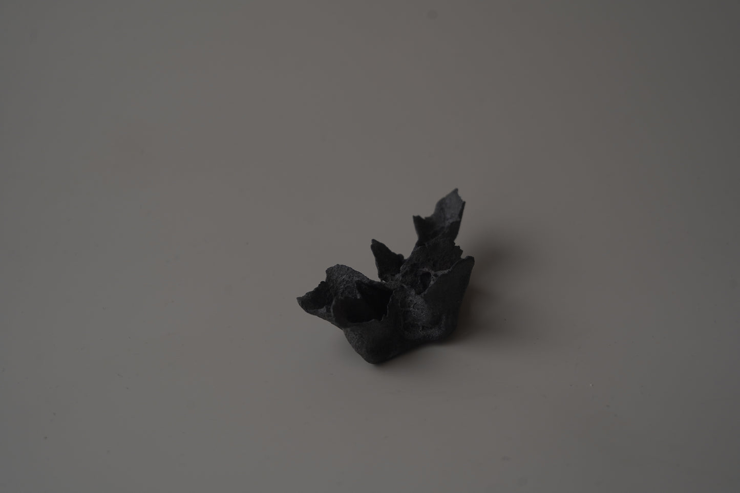 手捏茶匙枕-立體花-小/灰黑色
