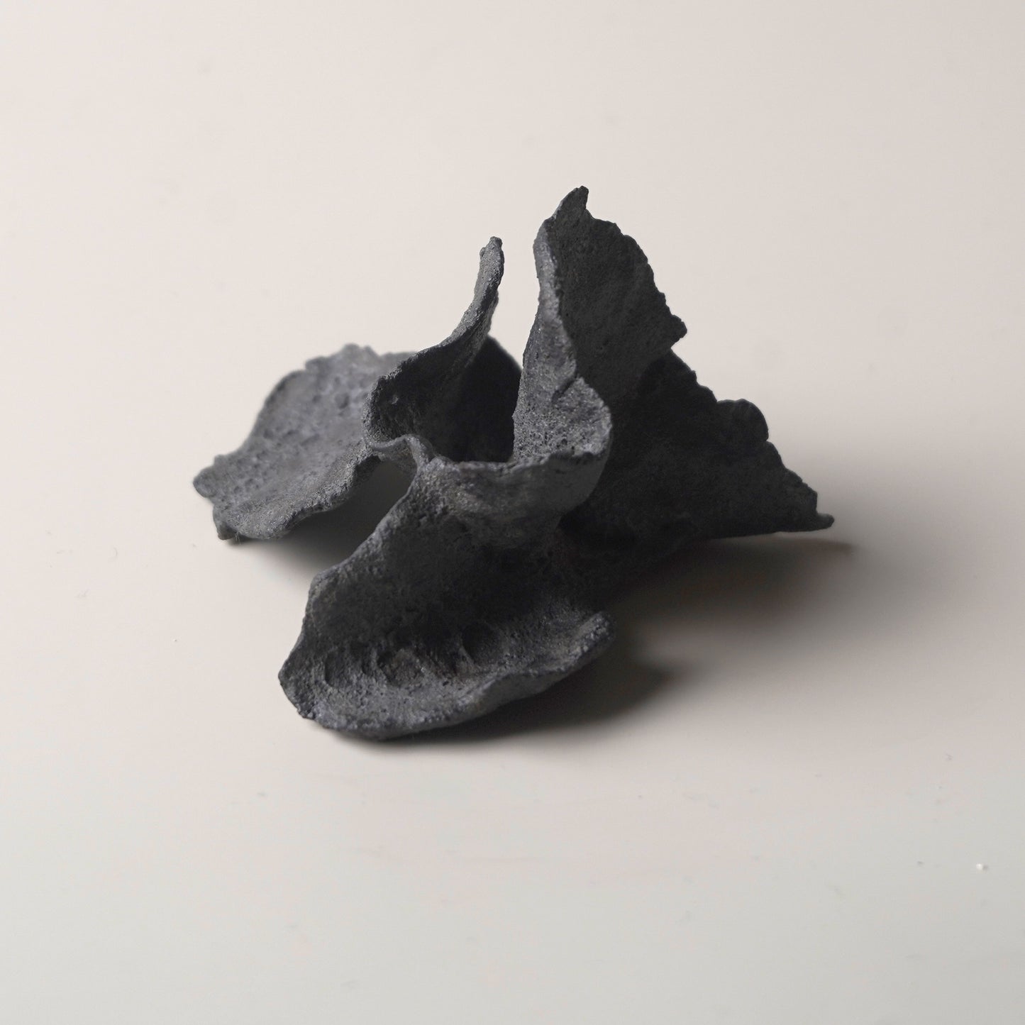 手捏造型擺件-立體花-小/黑灰色