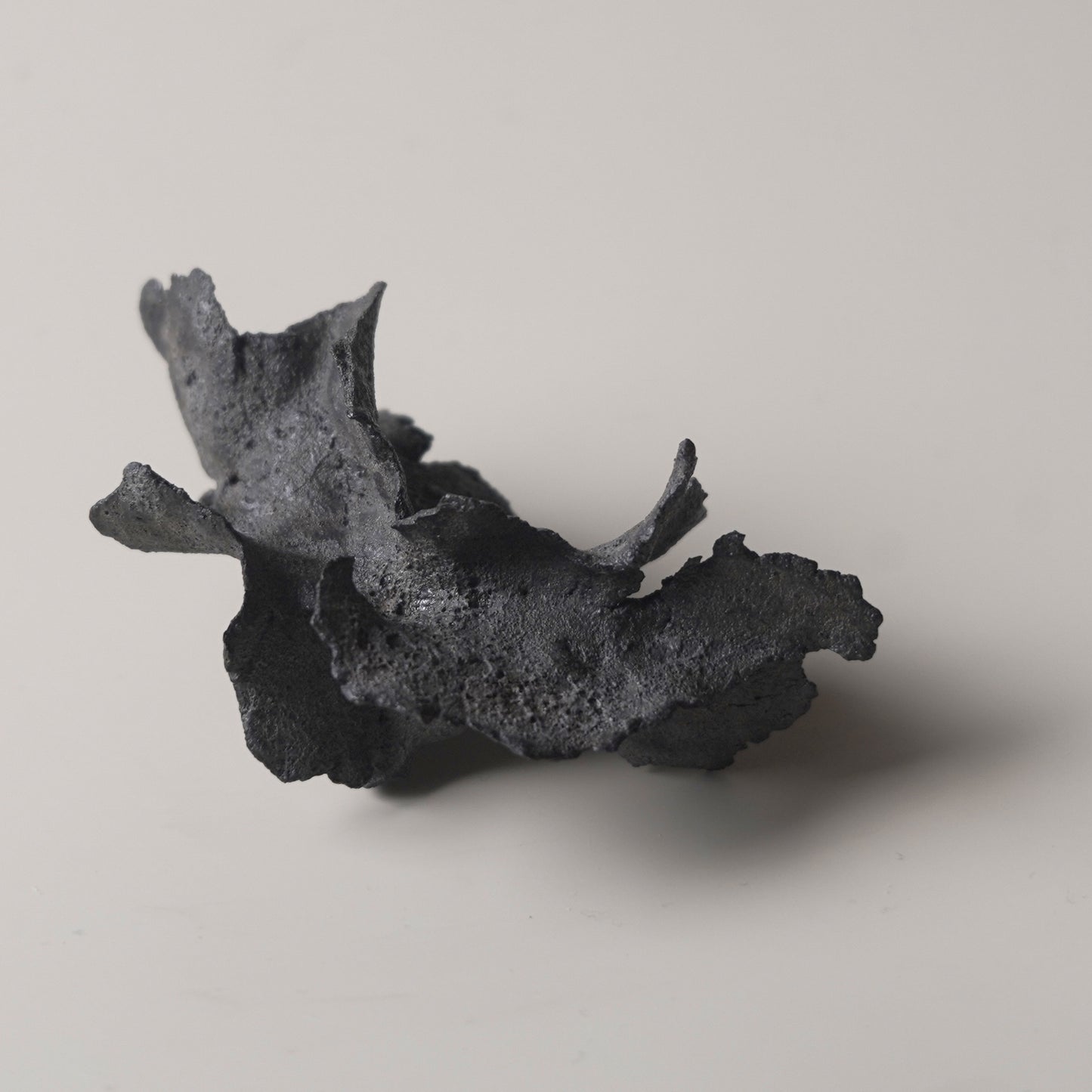手捏造型擺件-立體花-小/黑灰色