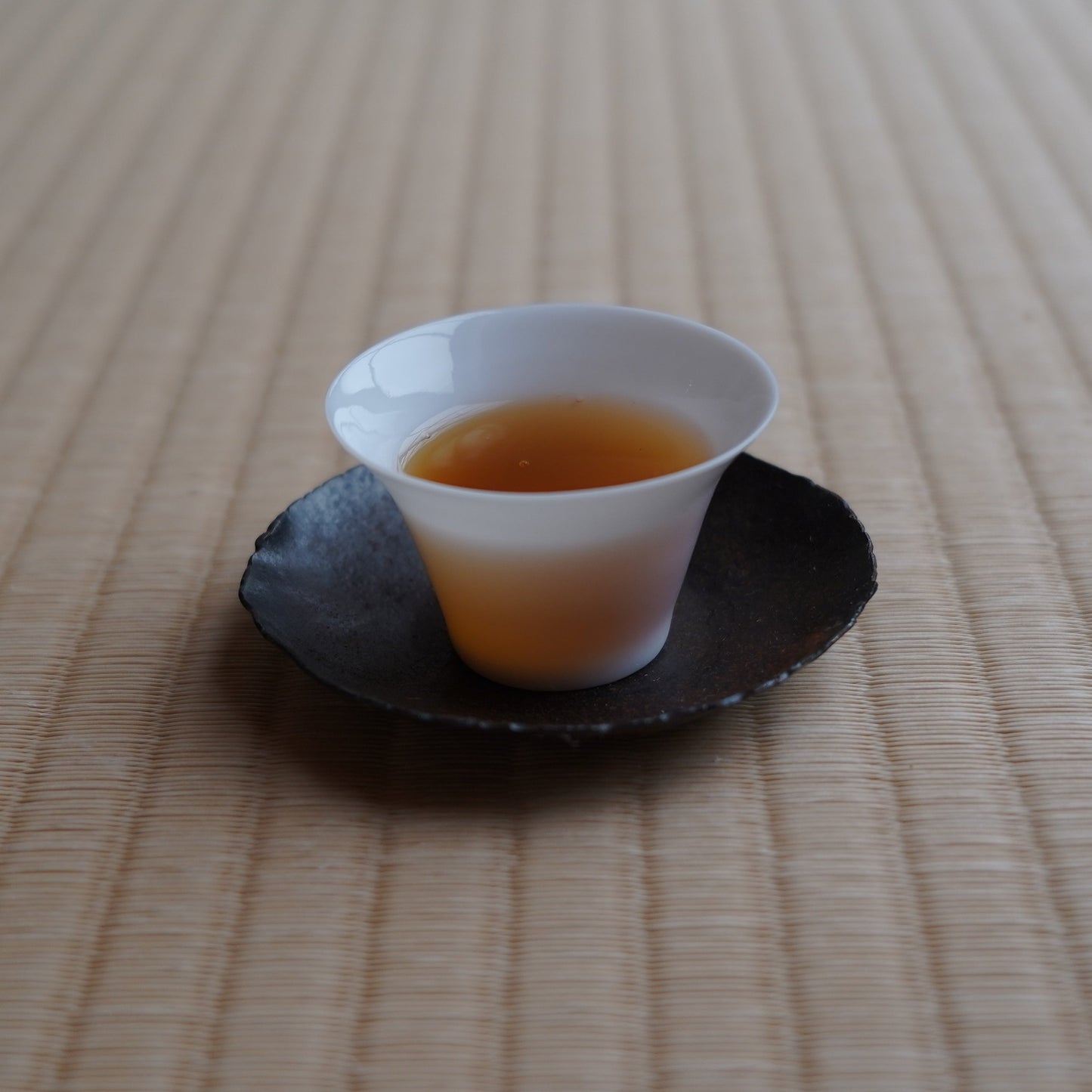 White Porcelain Thin-bodied Conical teacup
