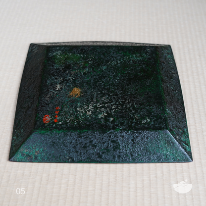 Nikko Hill Lacquer Tea Tray(Black and Gold with Ink Green Base)
