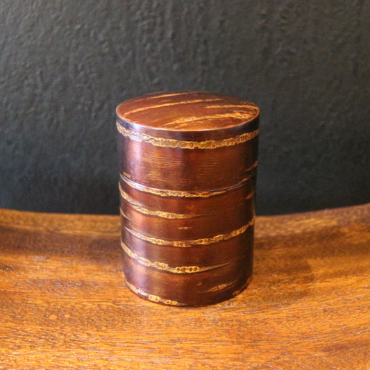 Chacang/Jujube Wood Black Lacquered Cherry Blossom Petals