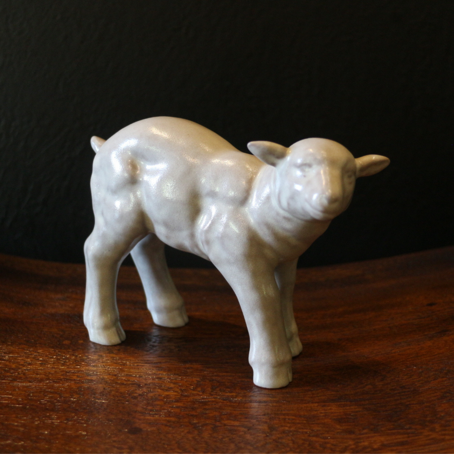 Ornament/Ceramic Sheep