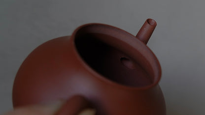 Cinnabar Clay SiTing Teapot