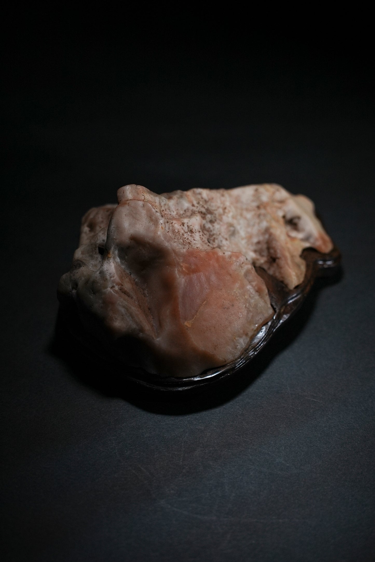 賞石擺件/戈壁石- 沙漠漆 Gebi Stone - Dessert Varnish