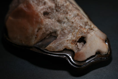 賞石擺件/戈壁石- 沙漠漆 Gebi Stone - Dessert Varnish