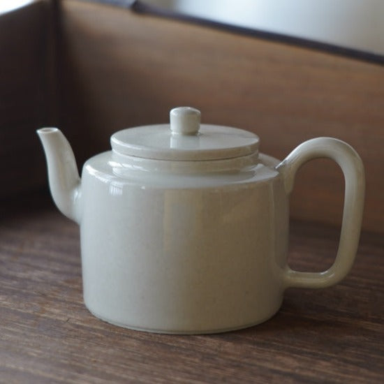 Ceramic Barrel-shaped Teapot