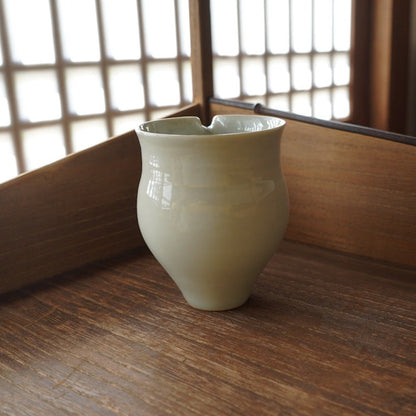 Handcrafted Fair Cup with Ash Gray Glaze(signed 日光山-Blue)
