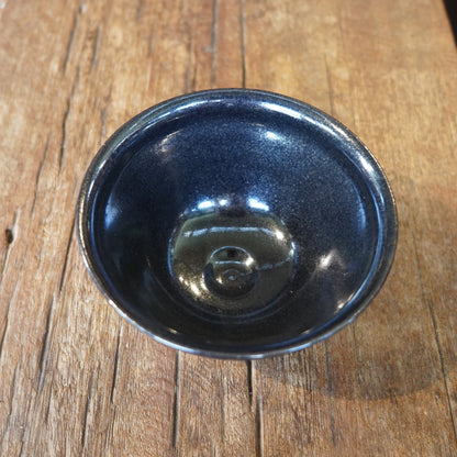 黑天目茶碗