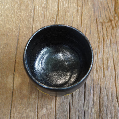 黑釉開片陶抹茶碗