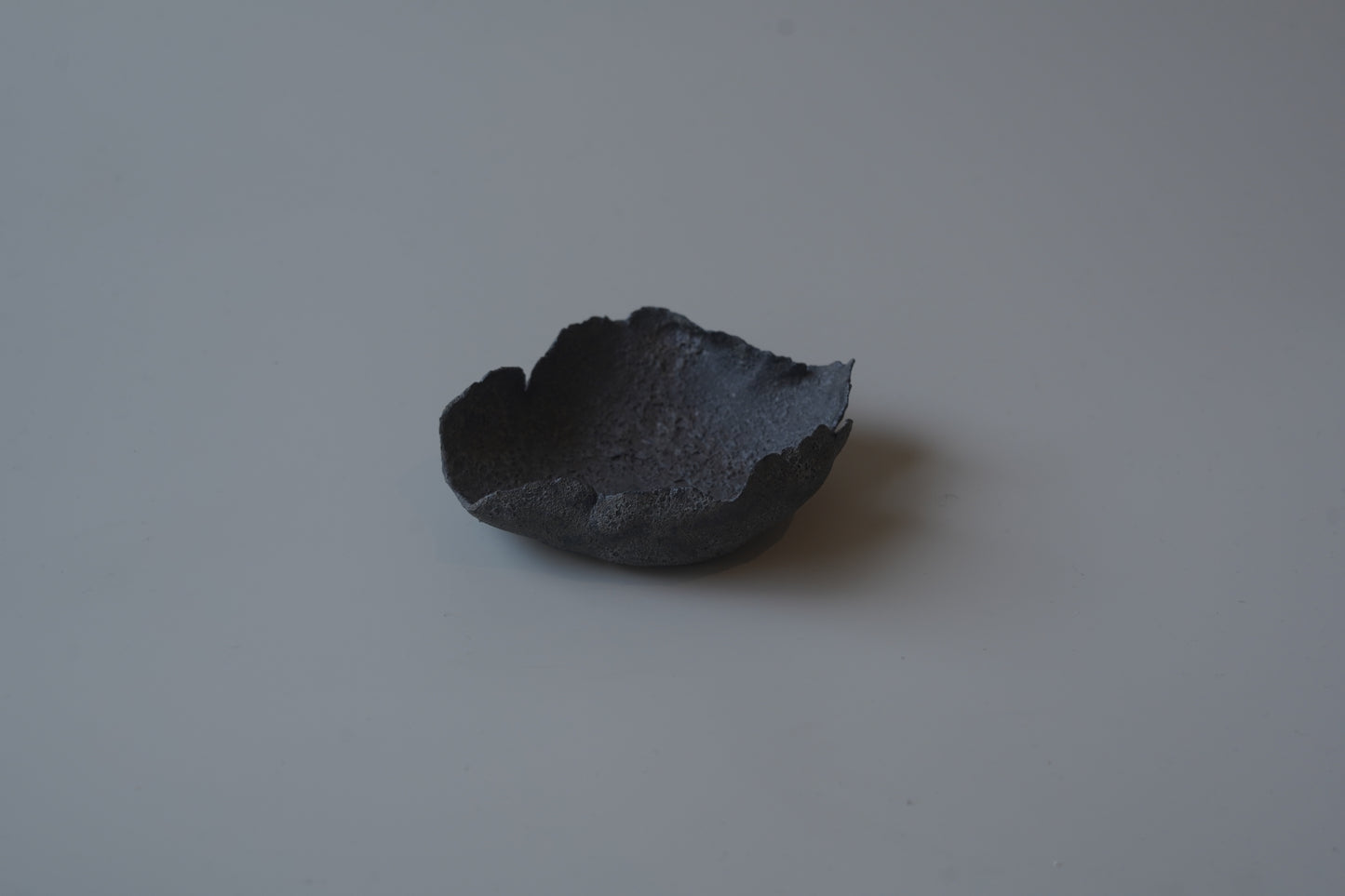 葉型燭台/黑色