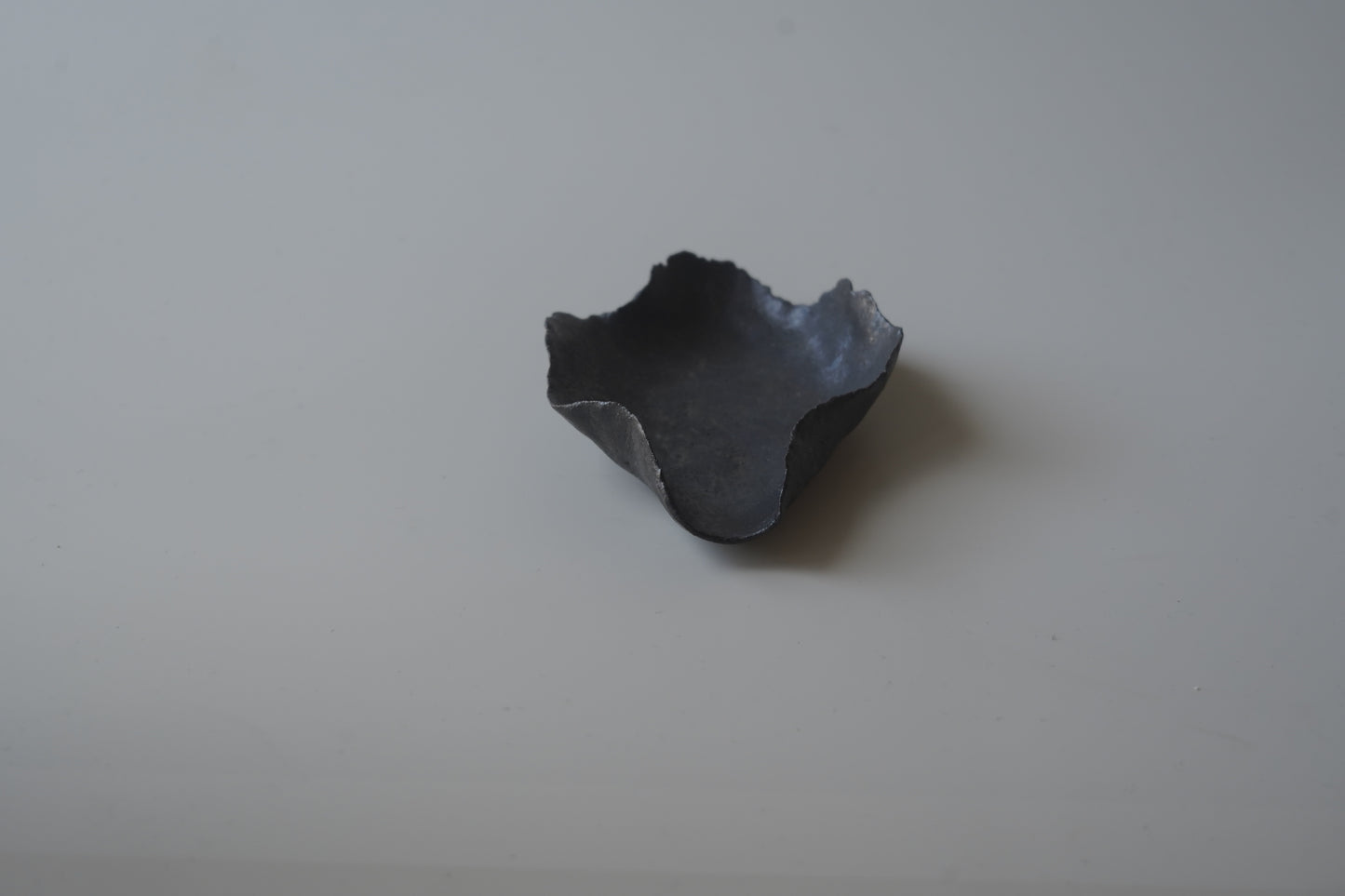 葉型燭台/黑色